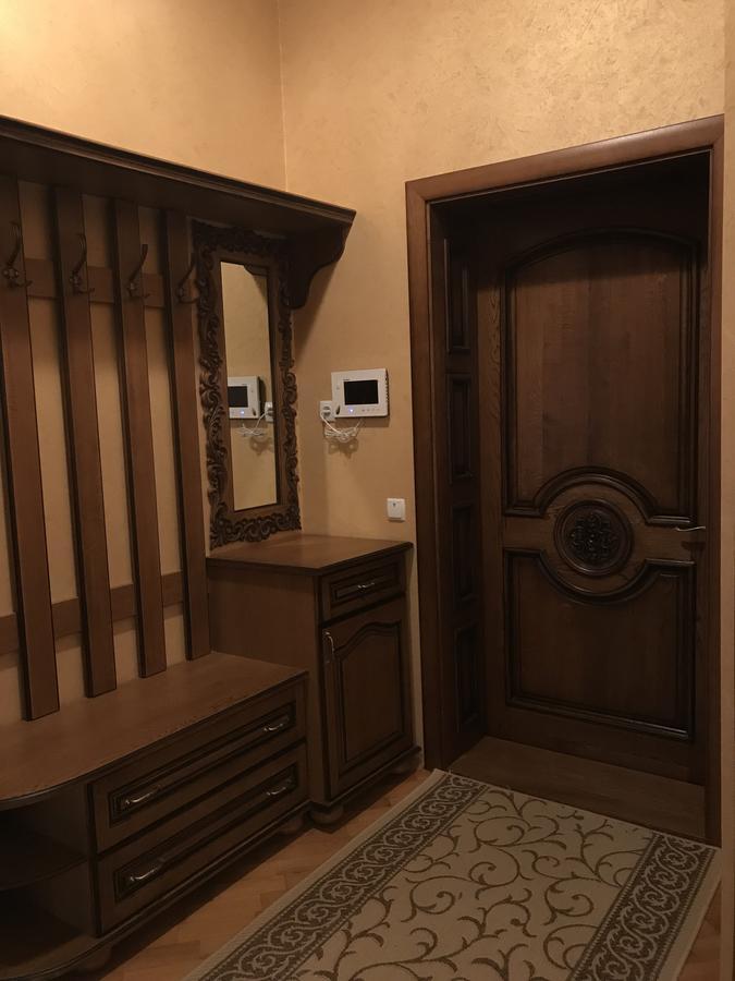Апартаменти Antique Тернопил Екстериор снимка