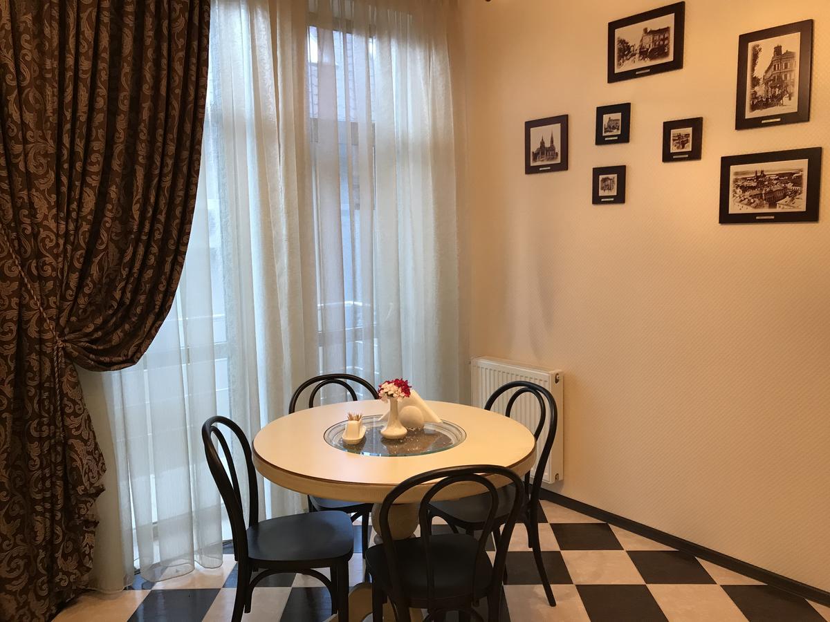 Апартаменти Antique Тернопил Екстериор снимка